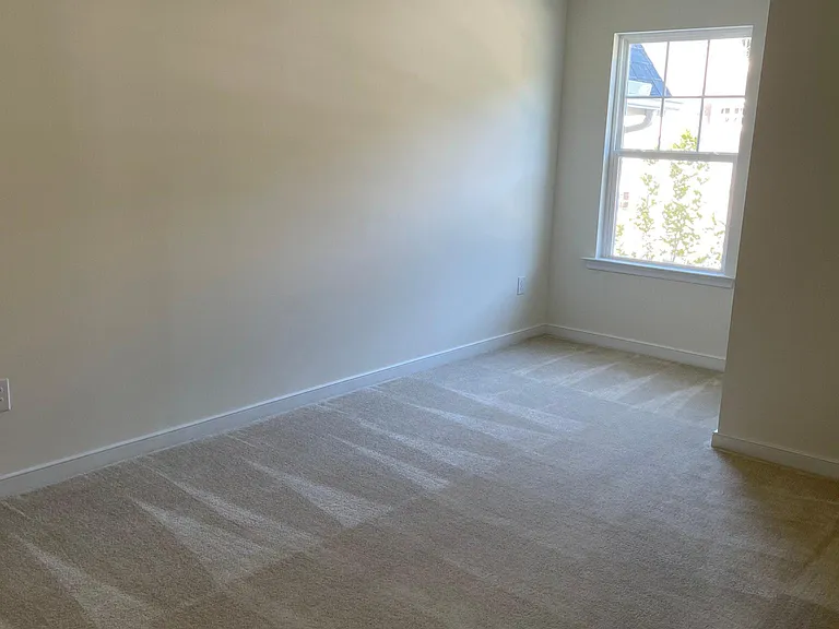 3047 Farmstead Mill Dr — Photo 8
