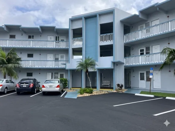 2300 Park Ln APT 203, Hollywood, FL 33021