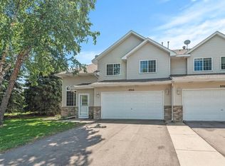 8968 92nd St S, Cottage Grove, MN 55016