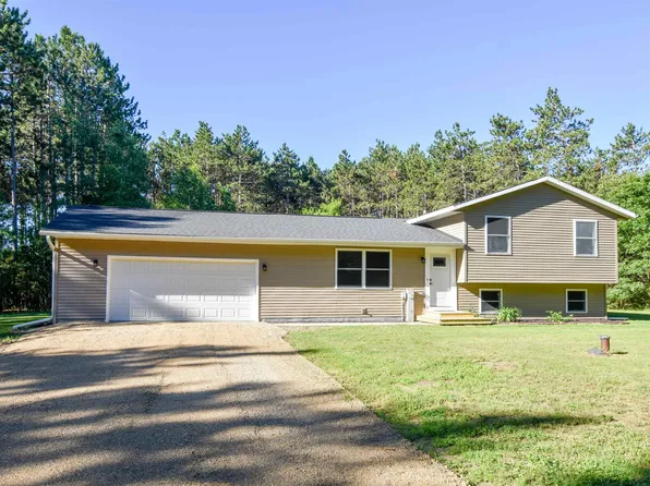 11065 E Ln, Waupaca, WI 54981