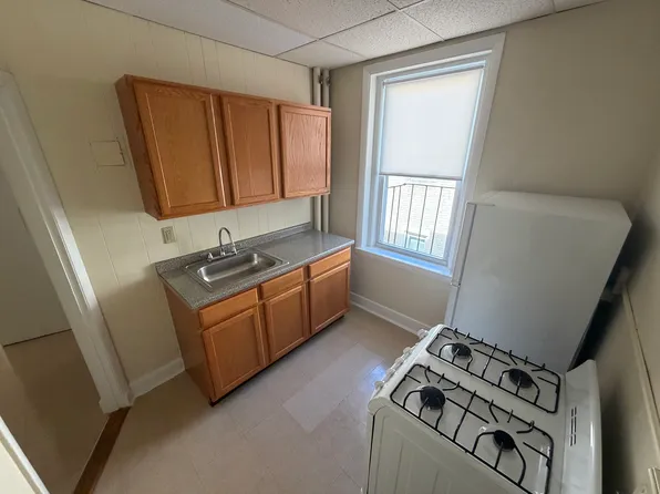 (undisclosed Address), Allston, MA 02134