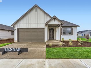 1001 S Vine St, Canby, OR 97013