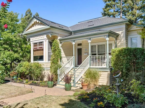 427 Matheson Street, Healdsburg, CA 95448