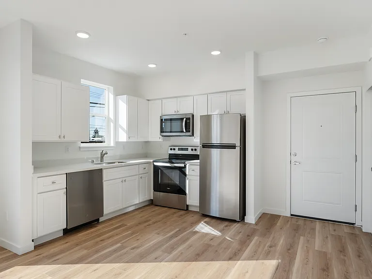 Bell Pointe Terrace Apartments — Photo 19