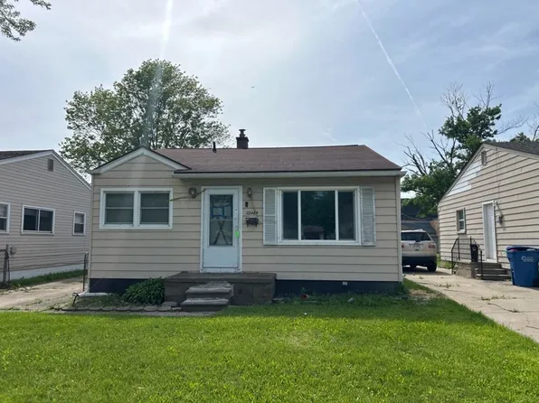 22485 Hillock Ave, Warren, MI 48089
