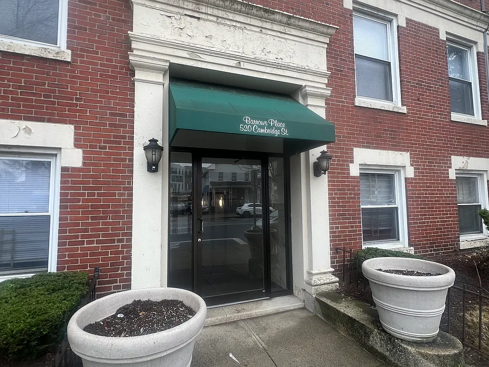 520 Cambridge St #U5