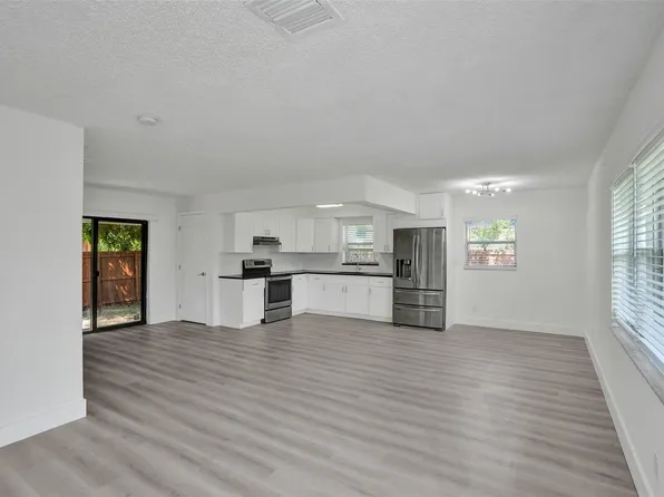 2721 NW 9th Street, Pompano Beach, FL 33069