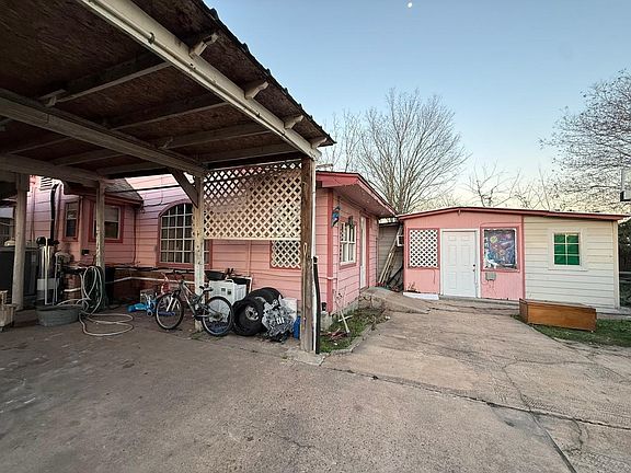 3rd image of 11329 Almeda Genoa Rd