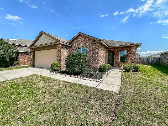 4 bed, 1791 sqft, $2,000 — Photo 3