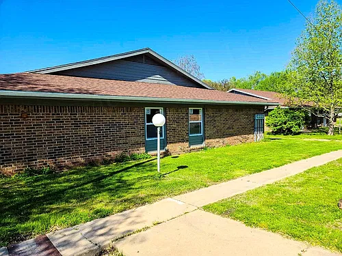 306 Kansas Photo 1