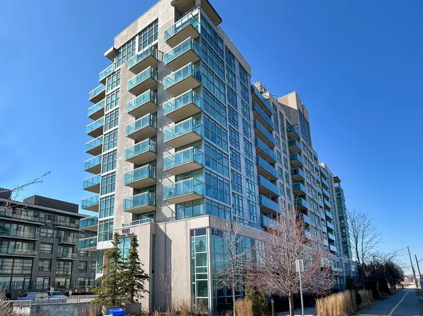 1600 Charles St Unit 101, Whitby, ON L1N 0G4