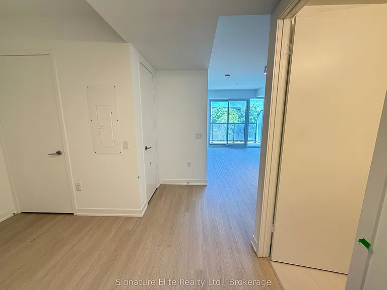 25 Saint Dennis Dr #408 — Photo 3