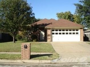 6351 N Park Dr, Watauga, TX 76148