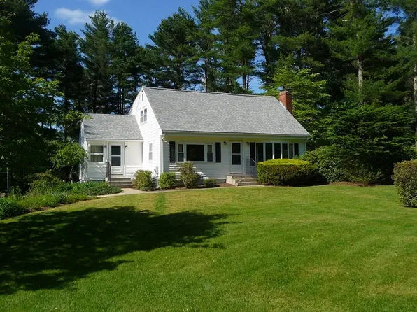 697 Norton Ave, Taunton, MA 02780