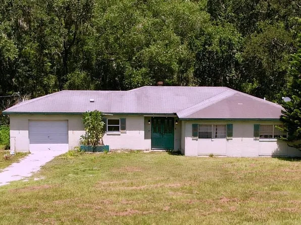 7727 Bay Pines Dr, Zephyrhills, FL 33544