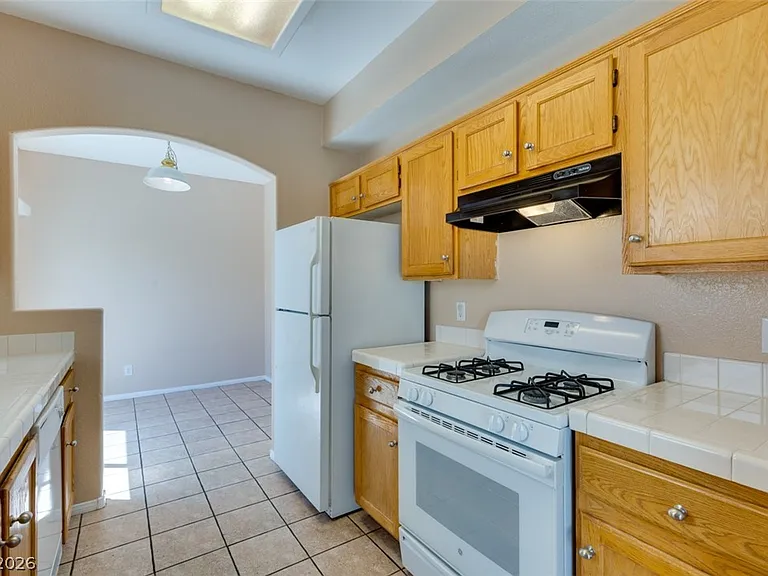1401 Sycamore Spring Ct — Photo 15