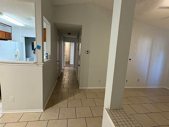4th image of 2303 Michigan Ave #B8