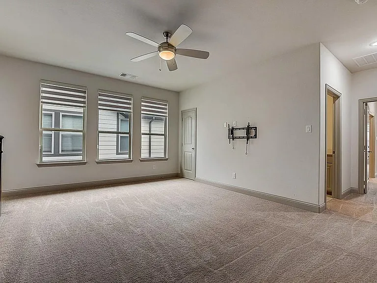4145 Sechrist Dr — Photo 15