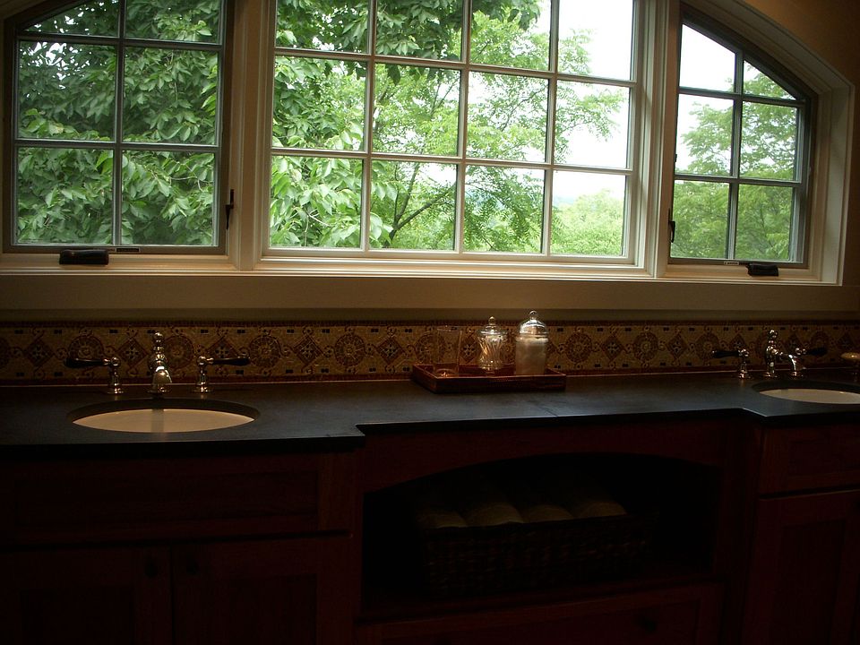 2nd image of 3528 Delhi Overlook