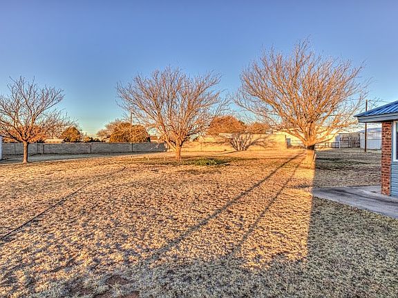 5th image of 1300 Buena Vista Dr