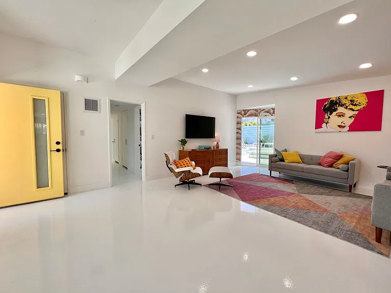 989 S Calle Paul — Photo 18