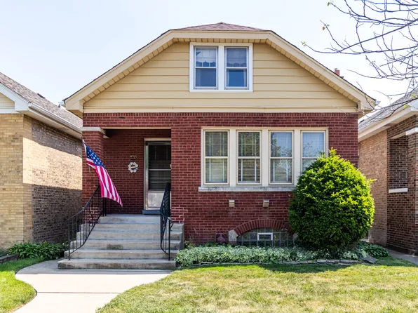 4829 W Strong St, Chicago, IL 60630