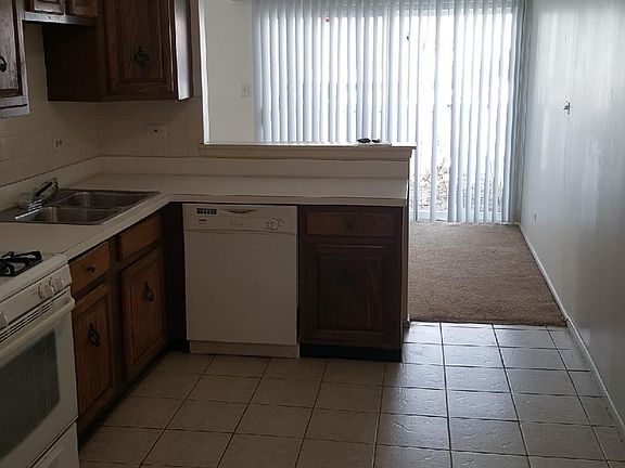 3rd image of 4576 Provincetown Dr