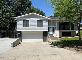 9640 S Raintree Dr, Sandy, UT 84092