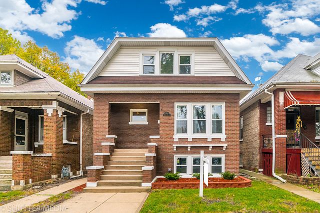 1st image of 2303 Harvey Ave