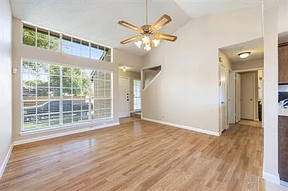9140 Timber Path Photo 1