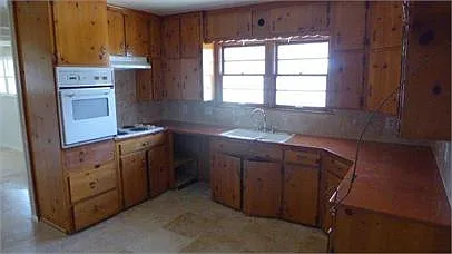 3801 Lewis Ln — Photo 7