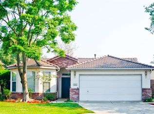 5652 E Grove Ave, Fresno, CA 93727