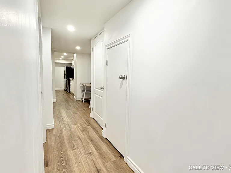 58 Billingsley Cres #2 — Photo 5
