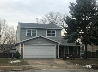 164 Campbell Dr, Bolingbrook, IL 60440