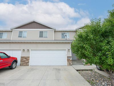 4249 51st St S, Fargo, ND, 58104