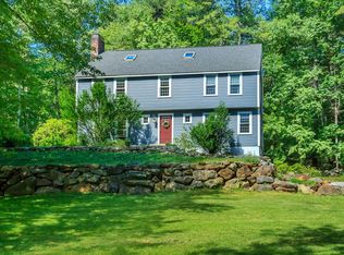 2 Winding Hollow Rd, Amherst, NH 03031