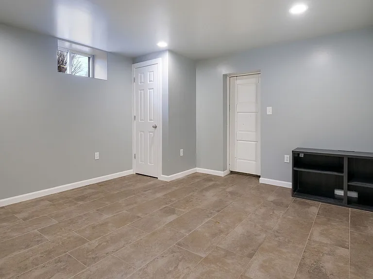 459 S Gulph Rd — Photo 37