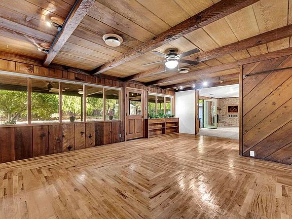 5th image of 3011 Birch Way