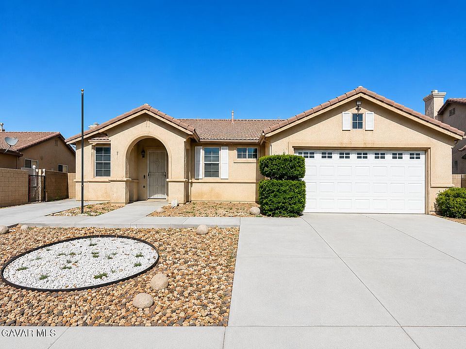 1st image of 45820 Caledonia Ct