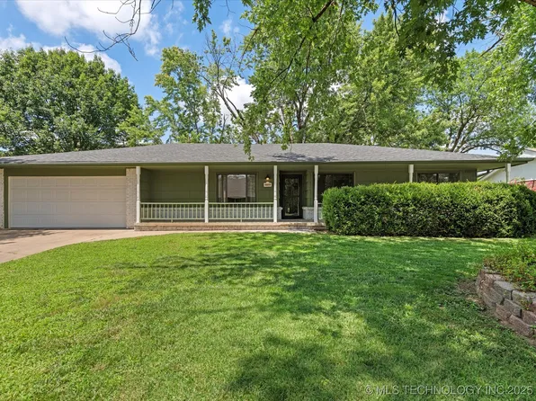 3708 Dana Dr, Bartlesville, OK 74006