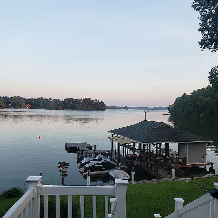 545 Lee Road 339 photo 1