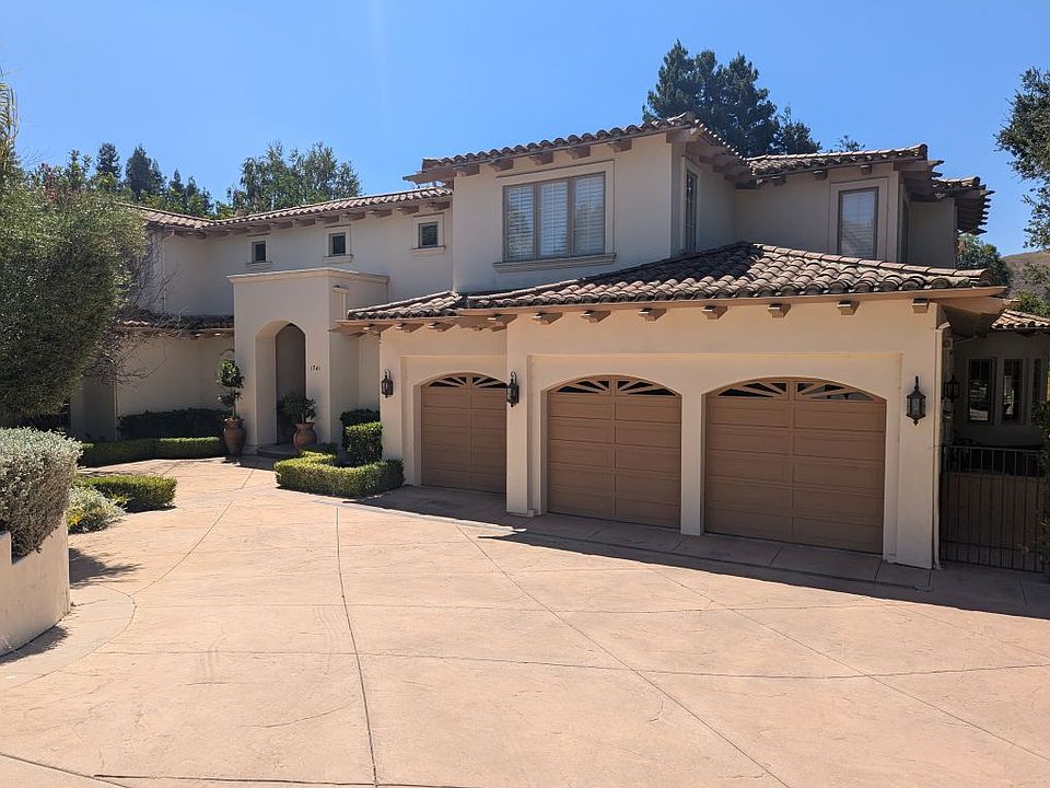 1st image of 1741 Classic Rose Ct