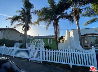 25825 Viana Ave, Lomita, CA 90717