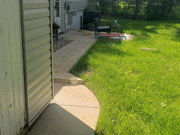 3676 Charring Cross Dr — Photo 4