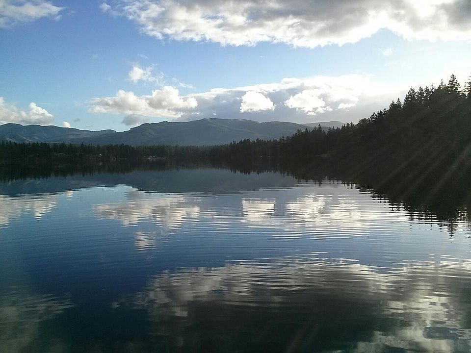 1st image of 17843 Clear Lake Blvd SE