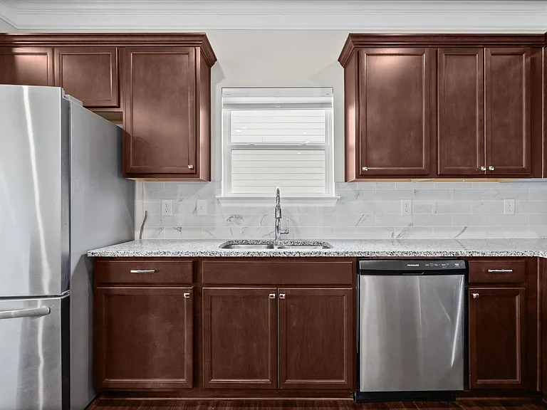 3722 Pelham Wood Dr — Photo 3