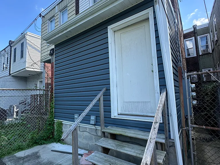 5249 Walton Ave #A — Photo 16