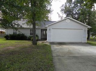 359 Rosemary Ln, Oxford, AL 36203