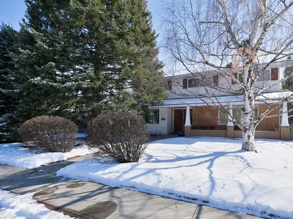 3127 N Underhill Dr NW, Calgary, AB T2N 4E4