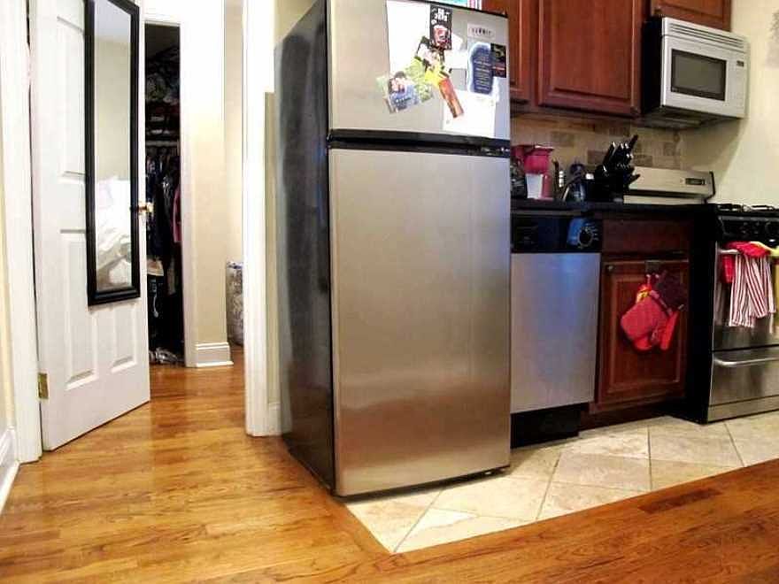 2nd image of 224 Thompson St APT 4